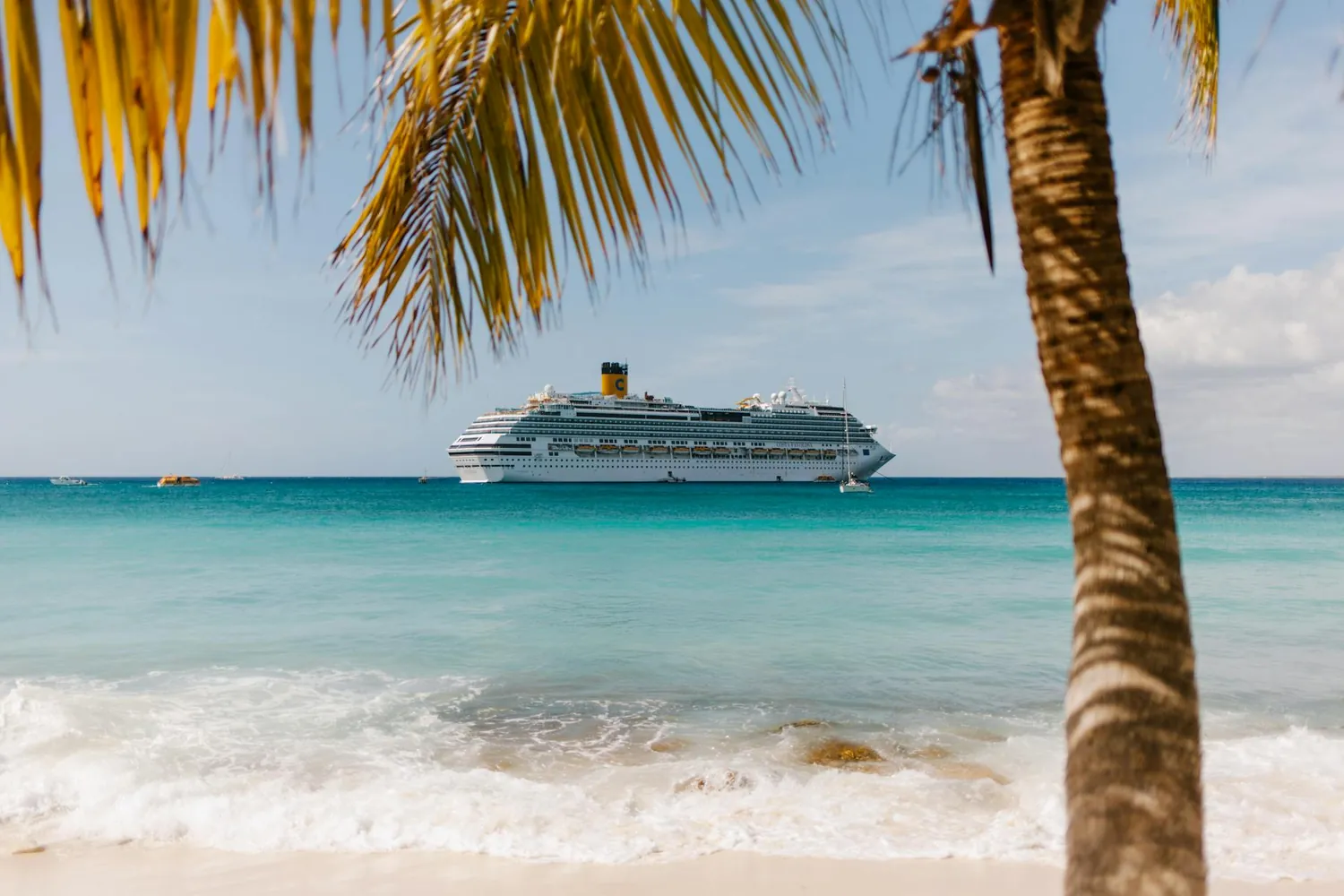 Finding the Right Fit for Your Vacation: Comparing Cruises, Resorts, and Airbnbs